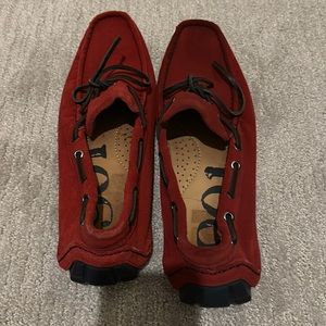 1901 red loafers